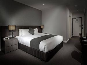The Lakes Resort Hotel - Accommodation Newcastle